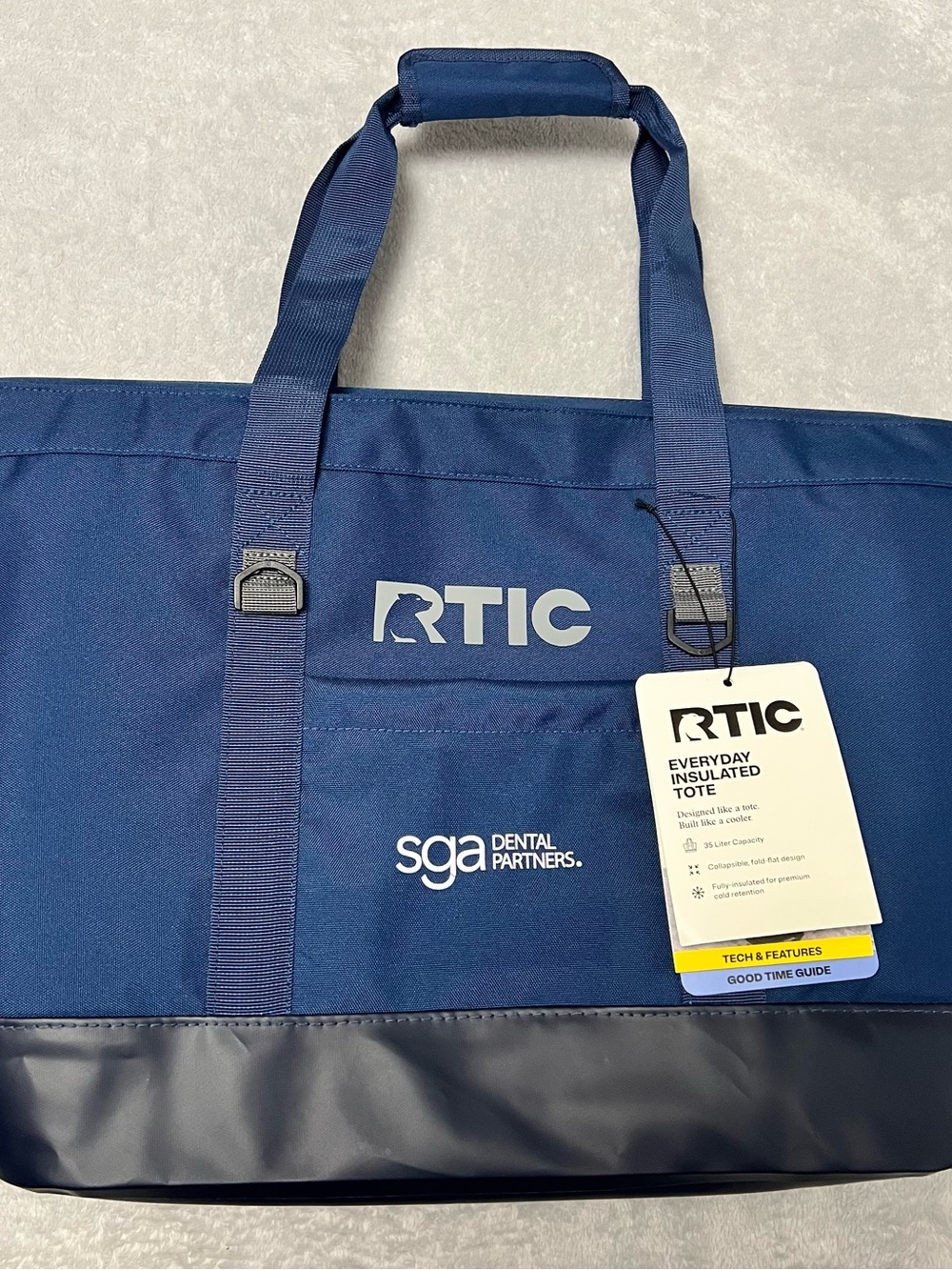 RTIC Everyday Insulated Tote Cooler - Navy 35liter